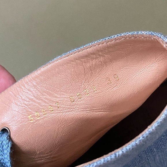 Gianvito Rossi denim lace up open toe booty. Size 39 - Picture 10 of 10